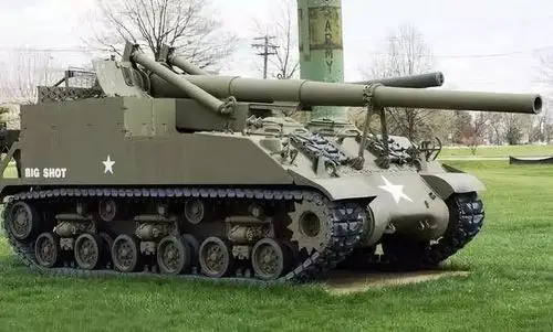 美国m40"远程汤姆"出现,开创了155毫米自行榴弹炮的先河_火炮