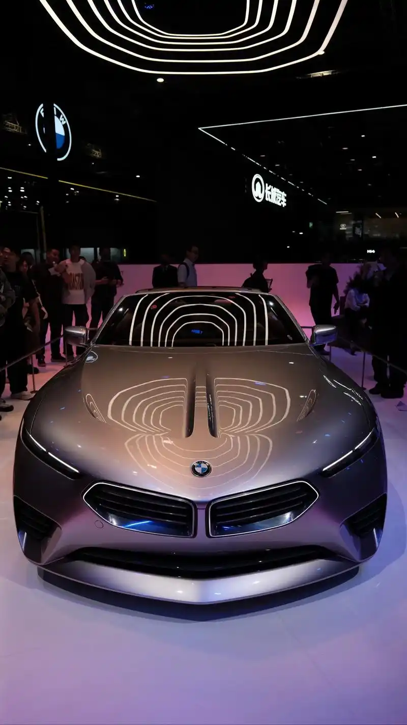 复古与未来优雅和暴力美学 #汽车摄影 #上海车展 #上海车展宝马展台