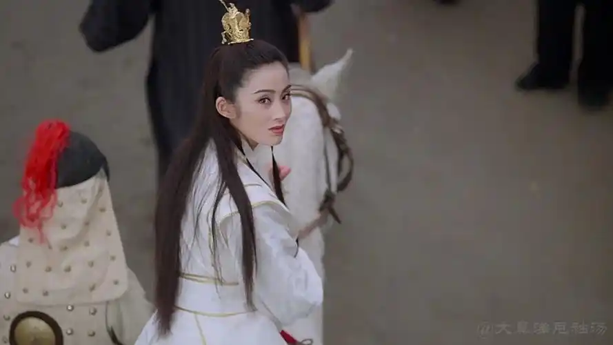 【惊为天人的古装美女系列】身骑白马的嚣张赵敏【60帧高清】_哔哩