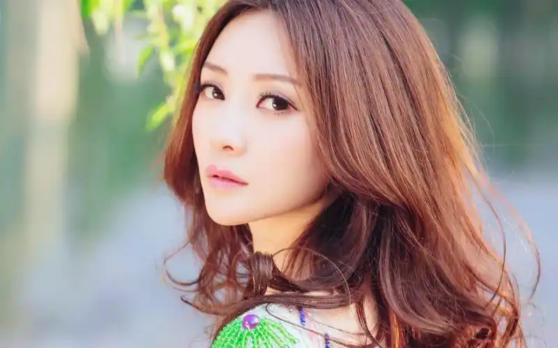 首页 桌面壁纸 大陆明星 柳岩气质写真电脑壁纸图片下载 (5/ 5) 2016