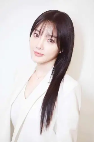 原创李小璐新视频太夸张旋转撅屁股挤眉弄眼用力卖萌刘海却油到炸