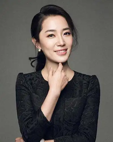 央视主持人张露馨,张露馨主持费用,张露馨主持怎么收费,主持人张露馨